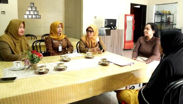 Dikunjungi Dinkop-UKM Cilegon, Delillah Bread & Catering Terus Komitmen Tawarkan Pelayanan Prima dan Produk Berkualitas