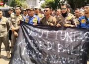 Rekan Meninggal, Puluhan Satpol PP Lebak Banten Aksi Damai di DPRD Lebak Minta APH Usut Aktor Demo Anarkis