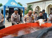 Dukung Ketahanan Pangan Program Asta Cita 100 hari Kerja Presiden Prabowo, Polres Serang Tebar Ribu Benih Ikan