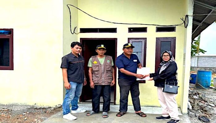 Program TJSL, PT BBWM Bekasi Bantu Bangun Rutilahu Warga Babelan