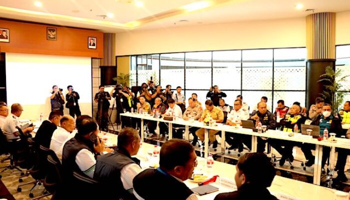 Kepolisian dan Stakeholder Bersinergi untuk Kelancaran Angkutan Nataru 2024-2025