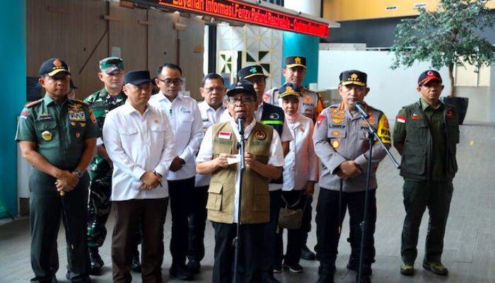 Menko PMK Beserta Panglima TNI dan Kapolri Kunjungi Pelabuhan ASDP Merak
