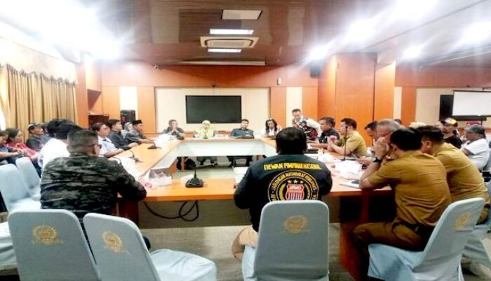 KomBes dan FKP Desak Komisi II DPRD Kabupaten Bekasi Bentuk Pansus Pasar Induk Cibitung