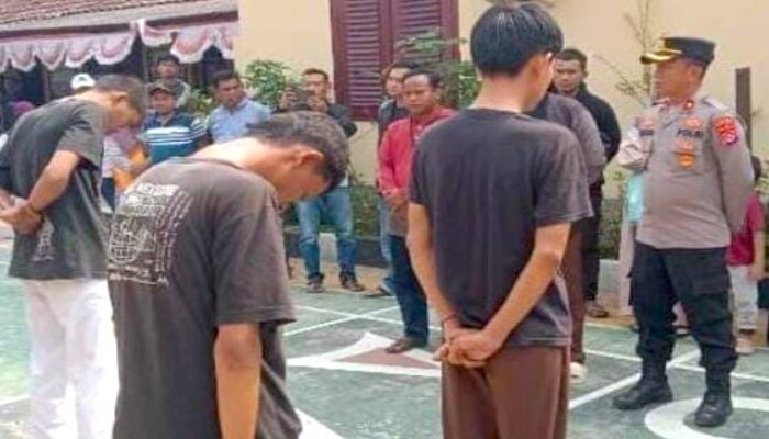 Menyerang Sekolah Bawa Clurit, Tiga Siswa SMKN dari Kabupaten Serang Banten Diamankan Polisi