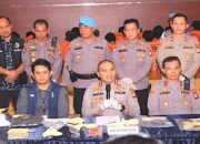 Kapolres Metro Bekasi Ungkap Kasus Pengeroyokan dan Penganiayaan Akibatkan Kematian di Babelan Bekasi