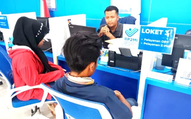 Kementerian P2MI Selamatkan 10 Calon PMI yang Akan Ditempatkan secara Nonprosedural ke Malaysia