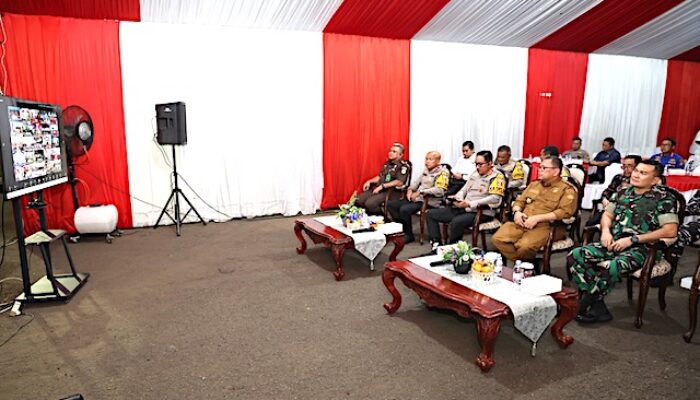 Pj Gubernur Banten A Damenta Tinjau Pengamanan Malam Pergantian Tahun 2025