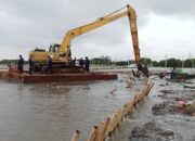 Pagar Laut di Tarumajaya Bekasi Mulai Dibongkar, KKP: TPRN Bakal Kena Sanksi