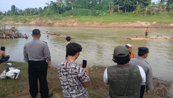 3 Bocah Jatuh ke Sungai Ciujung, 2 Selamat 1 Ditemukan Tak Bernyawa