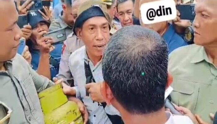 Tinjau Proses Distribusi Gas 3 Kilogram di Kota Tangerang, Menteri Bahlil Kena Semprot Warga
