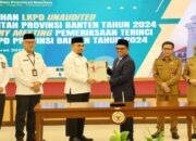 Gubernur Andra Soni Serahkan LKPD Unaudited Pemprov Banten TA 2024 ke BPK
