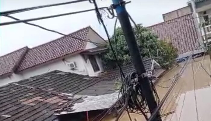 Banjir Besar Rendam Wilayah Kota Bekasi, 16 Ribu Jiwa Terdampak di Dua Lokasi