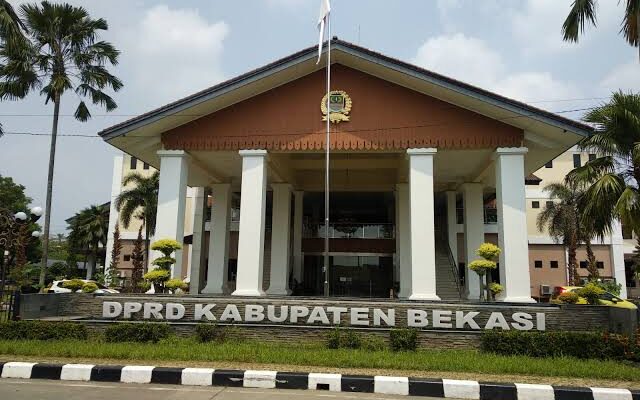 Oknum Kadis Pemkab Bekasi Diduga jadi Pengepul Proyek Pokir DPRD, Harus Segera Diganti