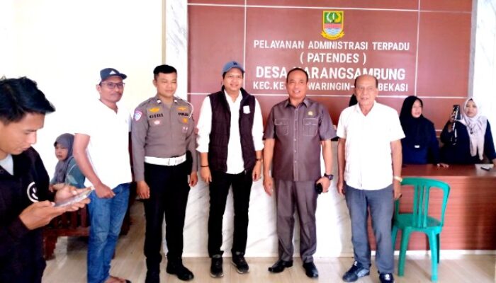Temui Pengungsi, Anggota DPRD Kabupaten Bekasi, Salurkan Bantuan Korban Banjir di Kedungwaringin 