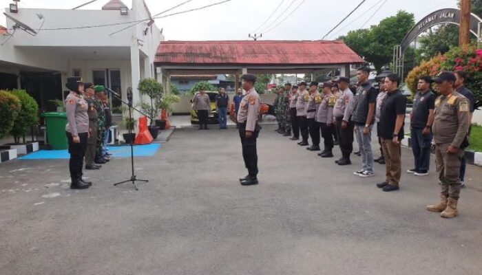 Sambut Hari Raya, Polsek Kedungwaringin Apel Gelar Pasukan Pengamanan Malam Takbiran