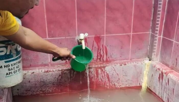 Warga RSS Subang Meradang: Dua Minggu Air PDAM Keruh Bak Air Kali