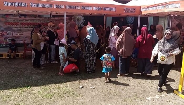 Gerakan Pangan Murah di Cielungsi Bogor Disambut Antusias Warga