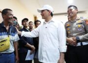 Tinjau Pelayanan Samsat Cilegon, Wagub Banten: Jangan Ada Pungli, Kalau Ada Lapor ke saya