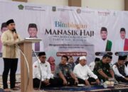 Wali Kota Robinsar Buka Manasik Haji Jamaah Kota Cilegon