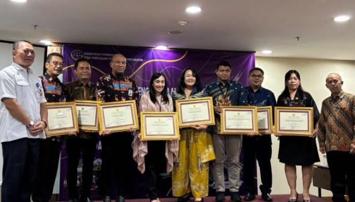 Catat Prestasi Gemilang, ASDP Raih 10 Penghargaan Pelayanan Prima dari Kementerian Perhubungan