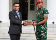 Gubernur Banten Andra Soni Terima Komandan Grup 1 Kopassus