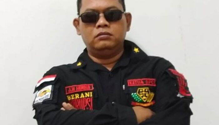 Ormas Persoalkan Foto Bupati Bekasi Ditutup Matanya Beredar di Grup Whatsapp, LSM Penjara: Tak Perlu Ditanggapi
