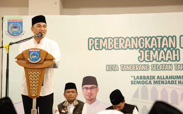 Lepas Jamaah Haji Kloter 47JKG Tangsel, Wagub Banten Ingatkan Pentingnya Meluruskan Niat