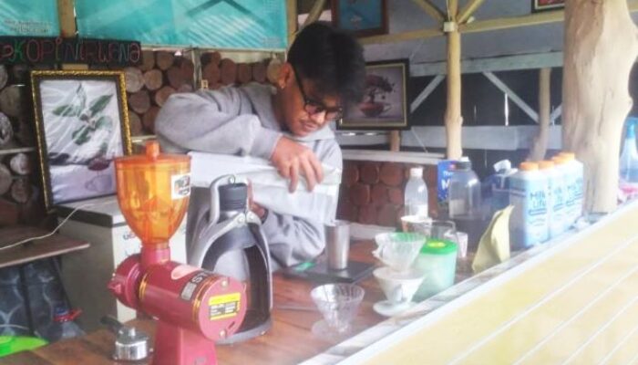Kopi Nirwana Subang: Padukan Kenikmatan Kopi dan Pesona Curug Rendeng