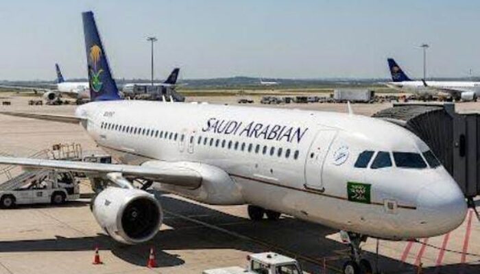 Diduga Terima Ancaman Bom, Pesawat Rombongan Jamaah Haji Asal Pandeglang Banten Mendarat Darurat di Bandara Kualanamu