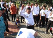 Meriahkan HAN ke-41 Tahun 2025, Gubernur Andra Soni Bermain Enggrang Hulahop dan Lompat Tali Bersama 350 Anak se-Banten