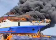 Kapal Barcelona Terbakar di Perairan Pulau Talise, 3 Penumpang dikabarkan Tewas