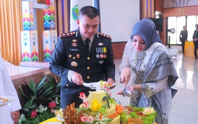 Polres Subang Rayakan HUT Bhayangkara ke-79: Harmoni Kekuatan dan Keindahan dalam Pengabdian