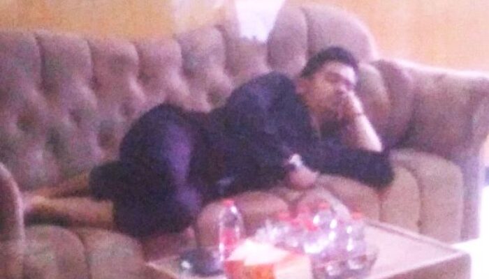 Diterpa Isu Skandal Korupsi Pajak Bapenda, Kabid Penagihan Alexsandrio Molor pada Jam Kerja Disaat PAD Subang Terjun Bebas