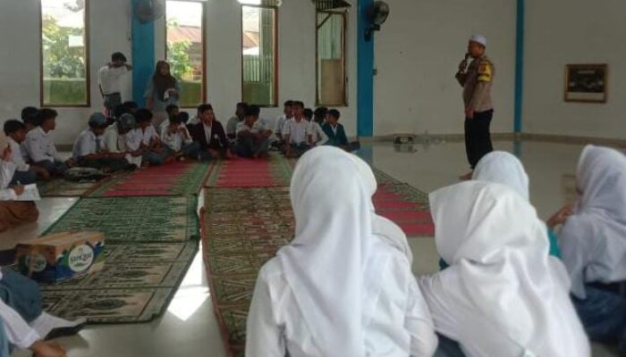 Polres Serang Banten Kunjungi Sejumlah Sekolah SMA, SMK dan Madrasah Aliyah, Imbau Para Siswa Tak Ikut Unjuk Rasa