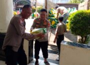 Dukung Gerakan Pangan Murah, Polsek Kedungwaringin Distribusikan 2 Ton Beras Murah