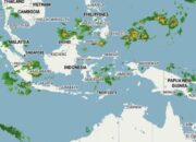 BMKG: Cuaca Ekstrem, Hampir Seluruh wilayah Banten berpotensi Hujan Labat disertai Angin Kencang