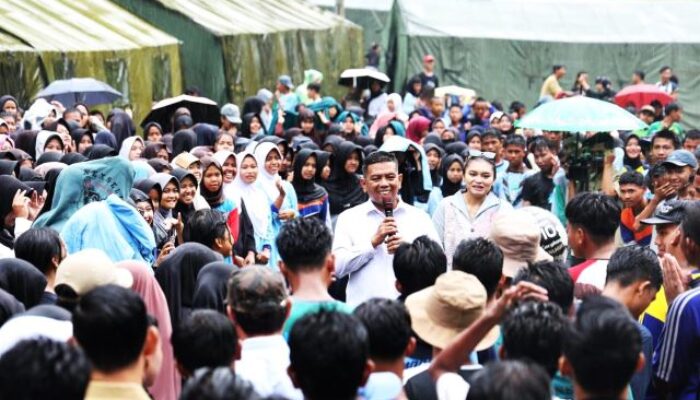 Ditengah Guyuran Hujan, Pesan Gubernur Banten kepada Peserta Kemah Kebangsaan: Jauhi Narkoba dan Anarkis!