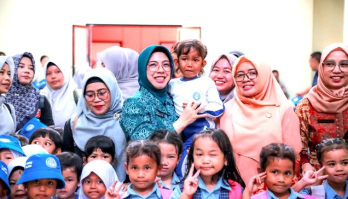 Bunda PAUD Tinawati Andra Soni Tanamkan Kesadaran Mitigasi Bencana pada Anak-anak