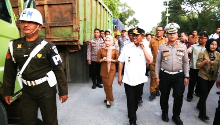 Gubernur Banten Masih Temukan Truk Melanggar Operasional Angkutan Tambang, Kapolda Janji akan Tindak Tegas