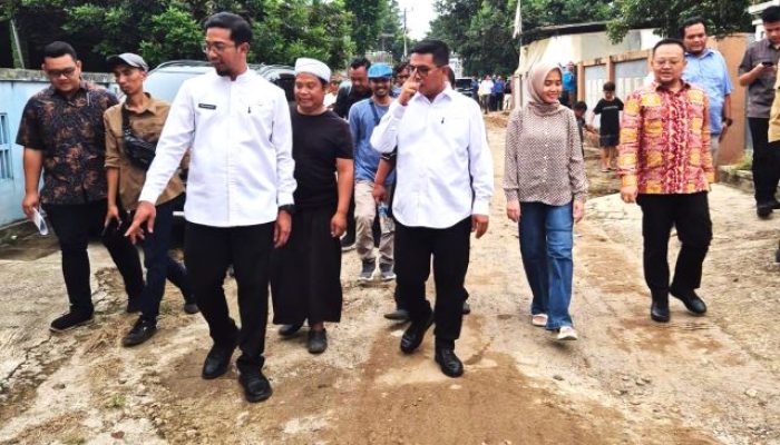 Pemprov Banten Percepat Perbaikan Jalan Menuju Destinasi Wisata Jelang Libur Nataru