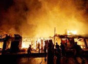 Jago Merah Lumat Habis 6 Kios di Kibin Serang Banten