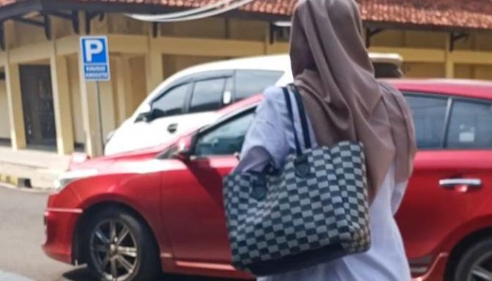 Dugaan Setoran Jabatan di Subang: 4 Saksi dari Dinkes Usai Diperiksa Satreskrim Polres, Wajah Terlihat Tertekan