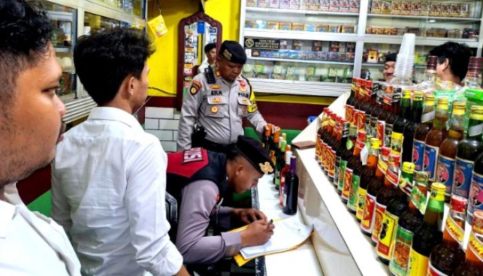 Antisipasi Gangguan Kamtibmas Pergantian Tahun, Polres Serang Banten Razia Miras Kembang Api dan Petasan