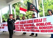 Unjuk Rasa LSM Kampak Sebut Pemda Subang Kembali Dikuasai Eks Para Narapidana Korupsi