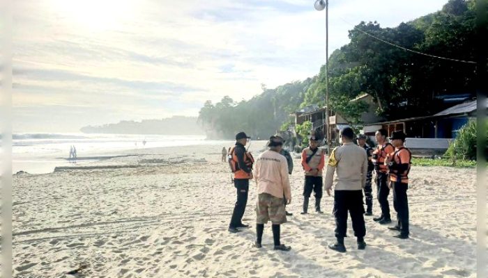 Sudah Dua Hari, Mahasiswa asal Jakarta yang Hilang Terseret Ombak di Pantai Goa Langir Sawarna Belum Ditemukan
