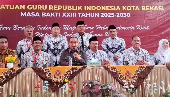 Perkuat Sinergi Pendidikan: Ketua DPW 2 TTKKBI Dorong Kolaborasi Strategis di Konkerkot I PGRI Kota Bekasi.