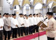 Walikota Robinsar Lantik Pengurus DKM Masjid Agung Nurul Ikhlas Cilegon