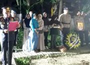 Kapolres Cilegon Polda Banten Pimpin Upacara Pemakaman Aipda Ade Johan di TPU Perumnas Ciracas