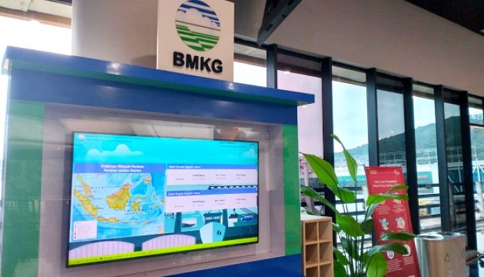 Waspada Gelombang Sangat Tinggi Hingga 4 Meter di Sejumlah Perairan Wilayah Indonesia