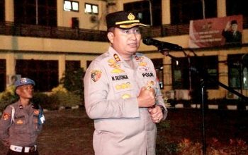 Pimpin Apel, Kapolres Cilegon Pastikan  Pengamanan Maksimal Perjalanan Serikat Buruh menuju Monas Jakarta